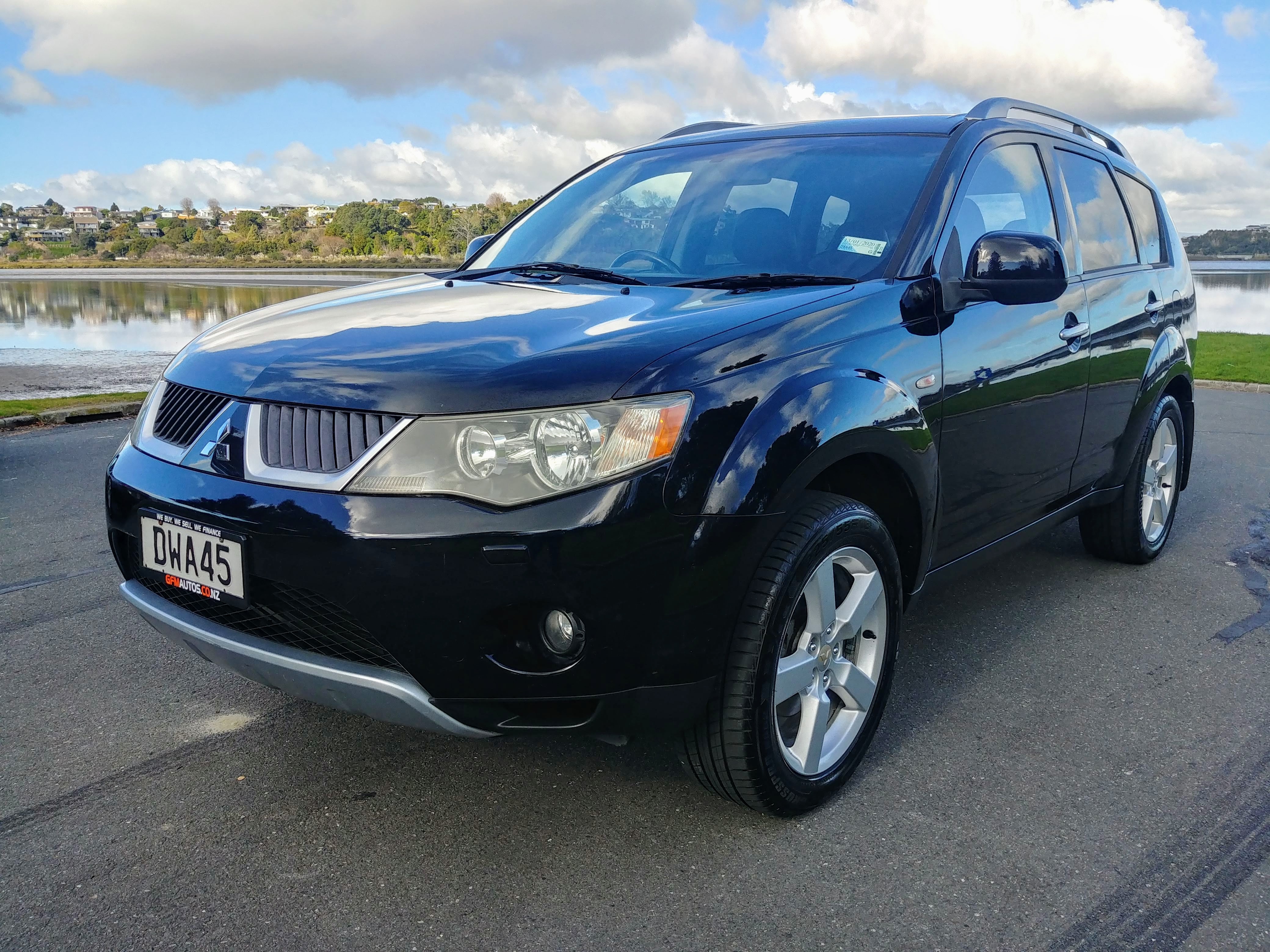 MITSUBISHI OUTLANDER 2007 VRX V6 3.0 GFM Autos