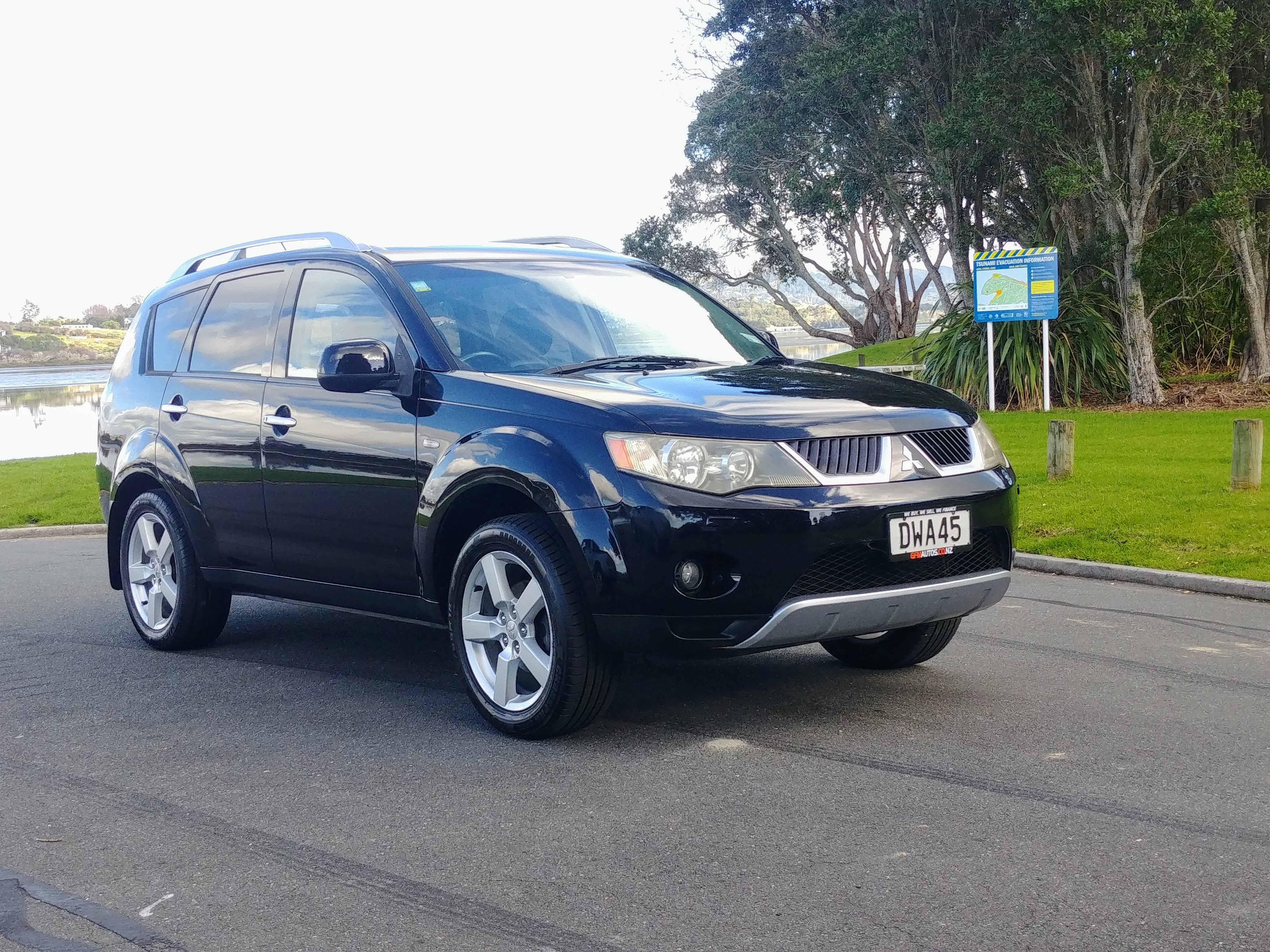 MITSUBISHI OUTLANDER 2007 VRX V6 3.0 GFM Autos