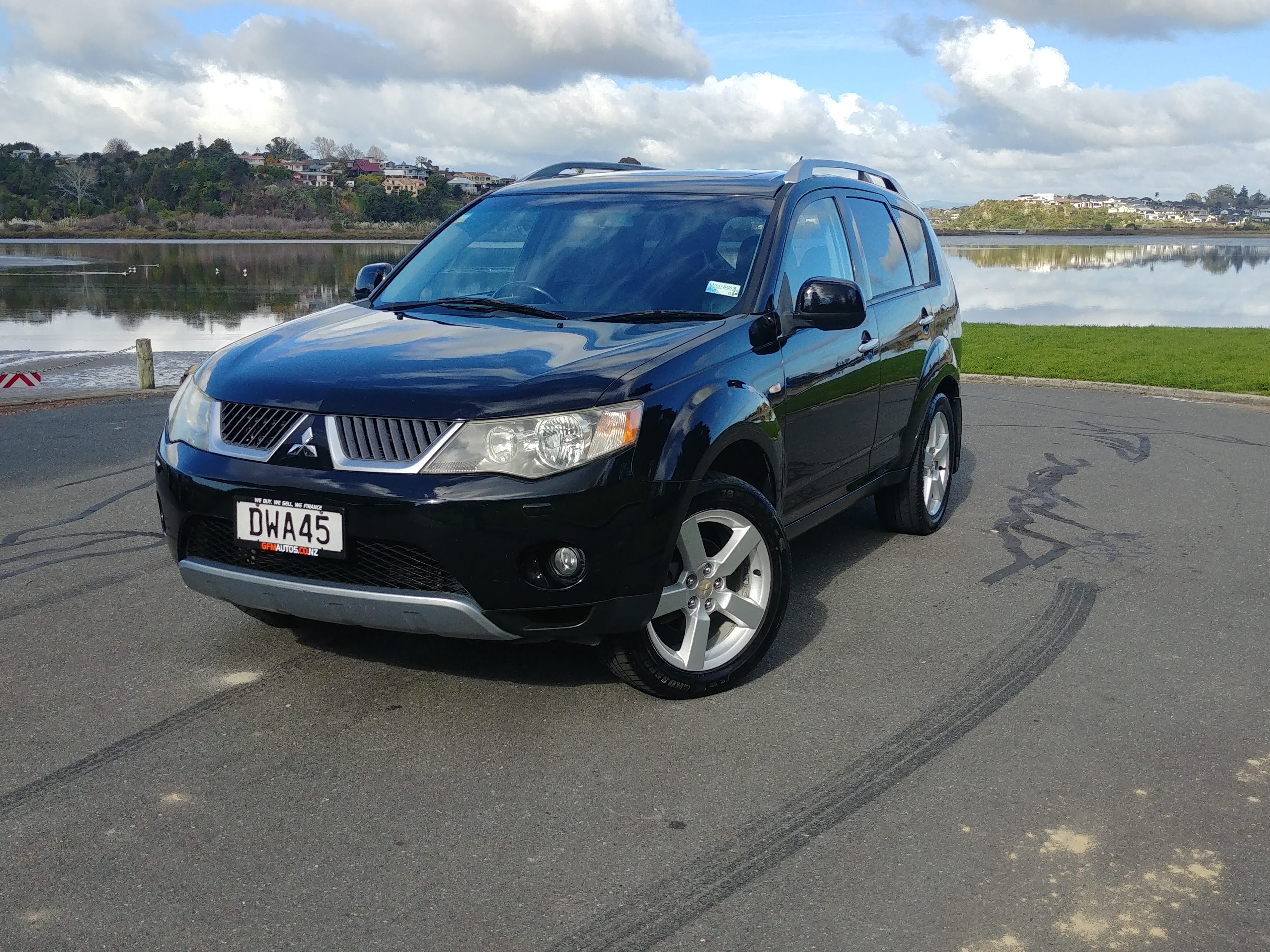 MITSUBISHI OUTLANDER 2007 VRX V6 3.0 GFM Autos